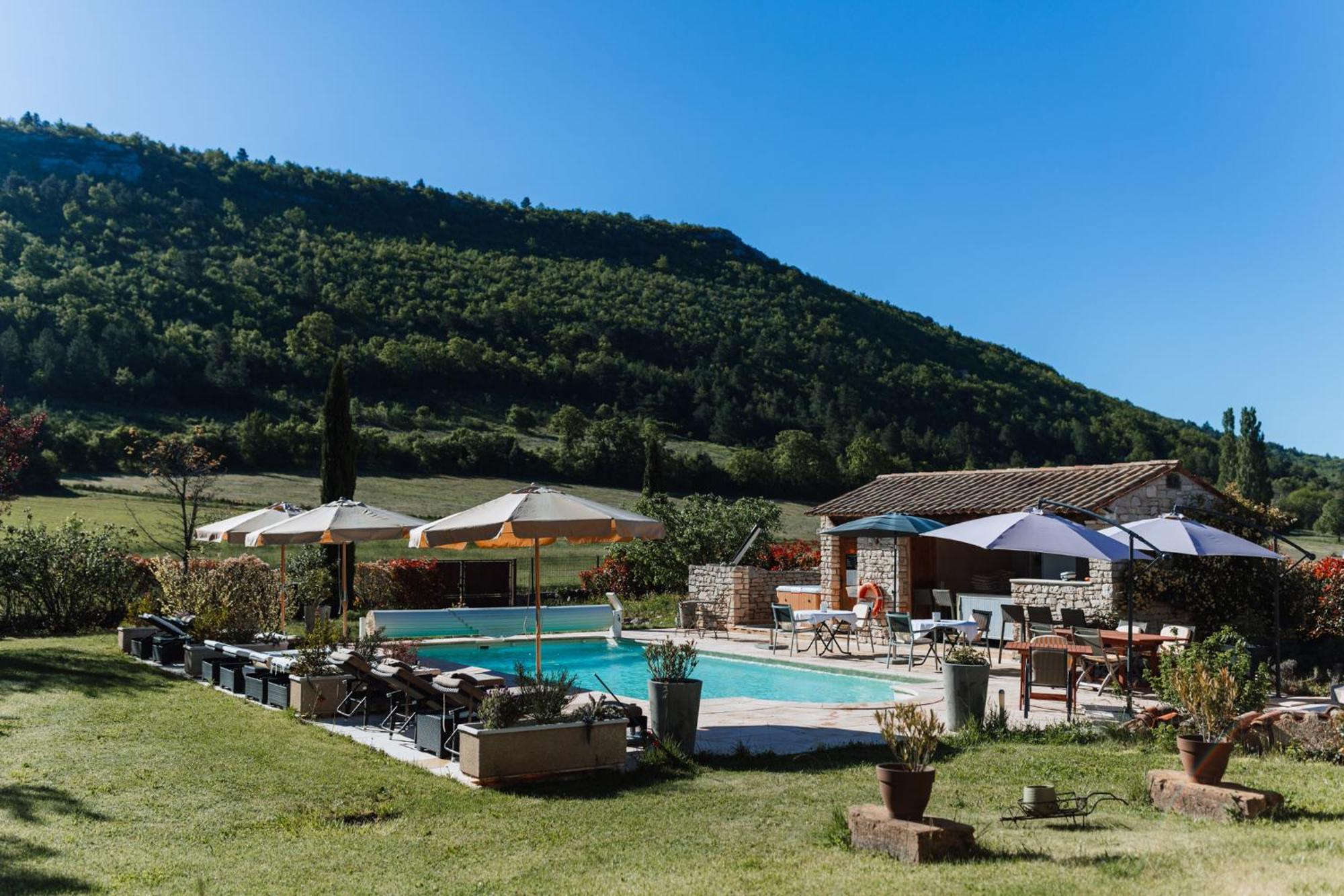 Mon Ventoux - Cozyhotes Sault Extérieur photo